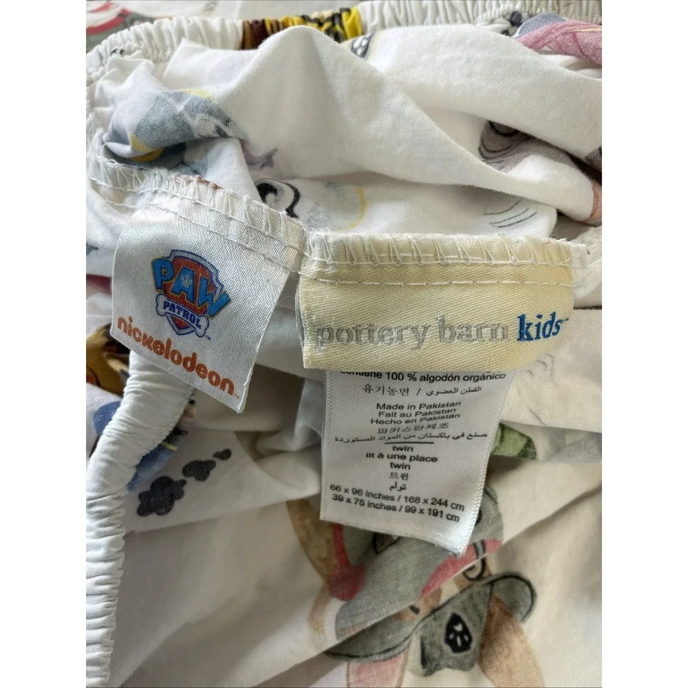 Pottery Barn Kids Paw Patrol  Twin FITTED Sheet Organic Cotton *read*